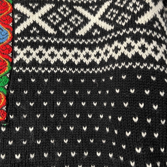 Nordstrikk Norway 100% Virgin Wool Nordic Sweater Men’s M Setesdal Pewter Clasps - Picture 5 of 7